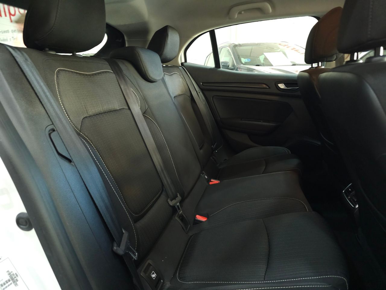 Renault Megane 1.5 BLUE DCI 110 CV BUSINESS - Foto 15