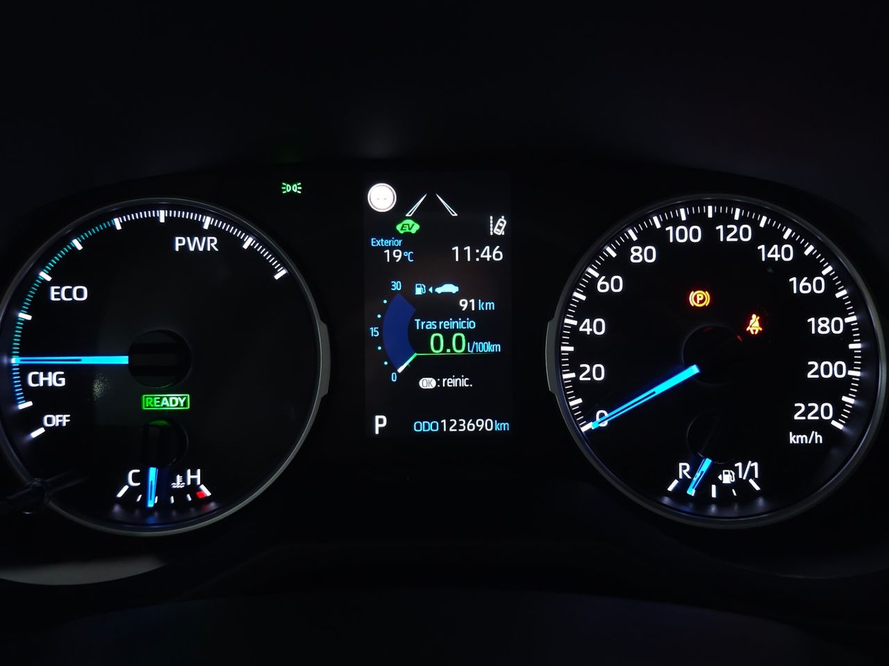 Toyota Rav4 2.5L 220H  BUSINESS - Foto 27