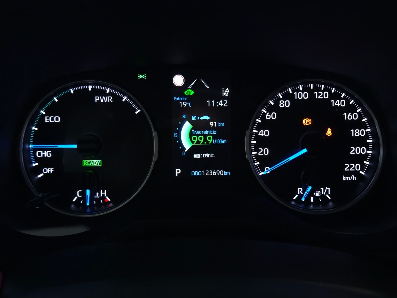 Toyota Rav4 2.5L 220H  BUSINESS - Foto 19