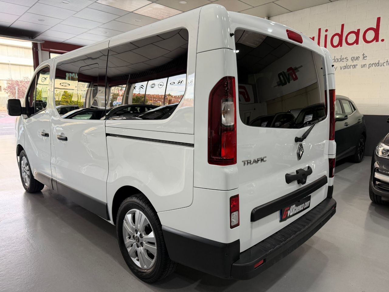 Renault Trafic Combi 2.0 BLUE DCI 170CV 8P BUSINESS PREMIUM - Foto 6