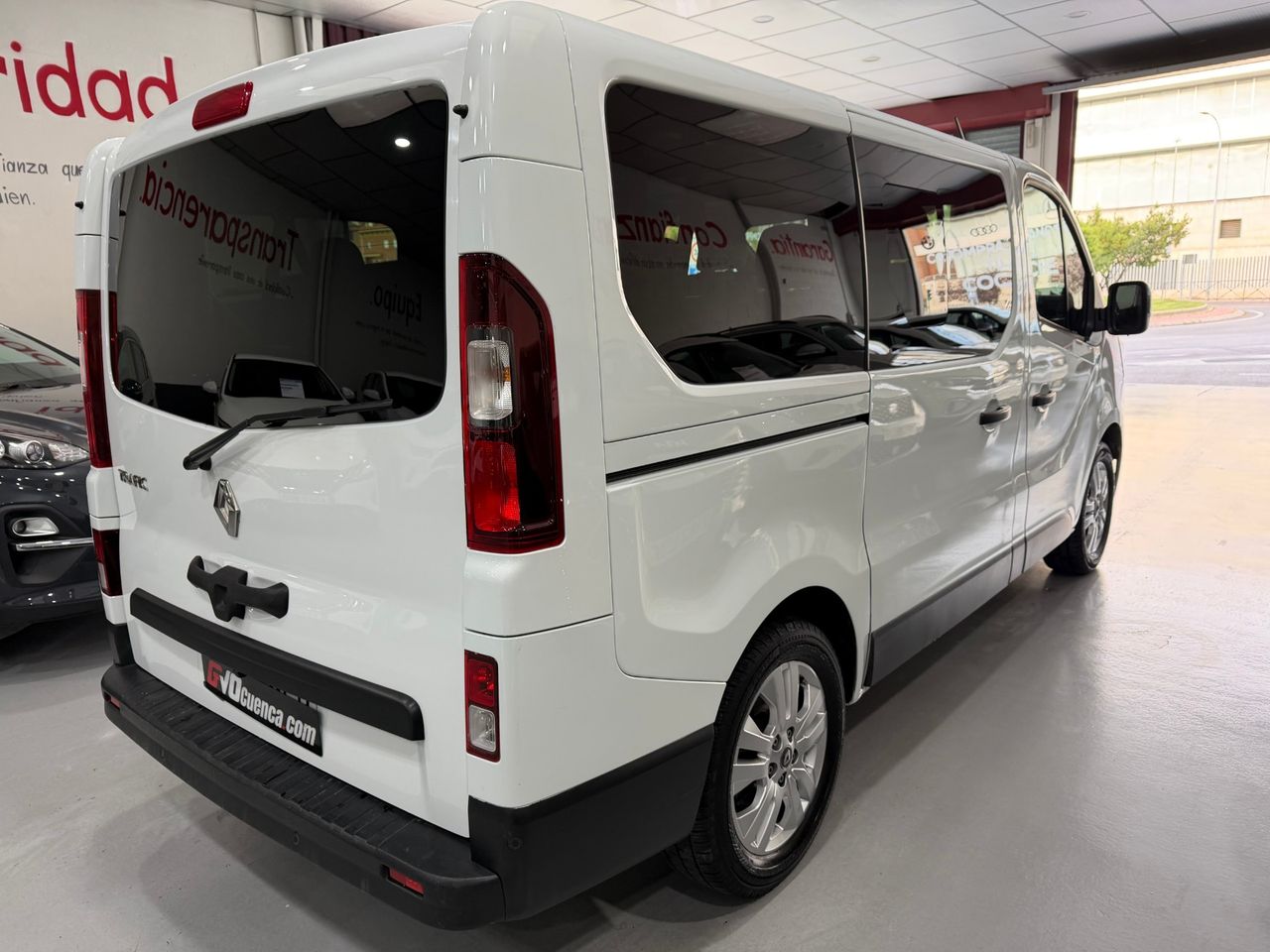 Renault Trafic Combi 2.0 BLUE DCI 170CV 8P BUSINESS PREMIUM - Foto 5