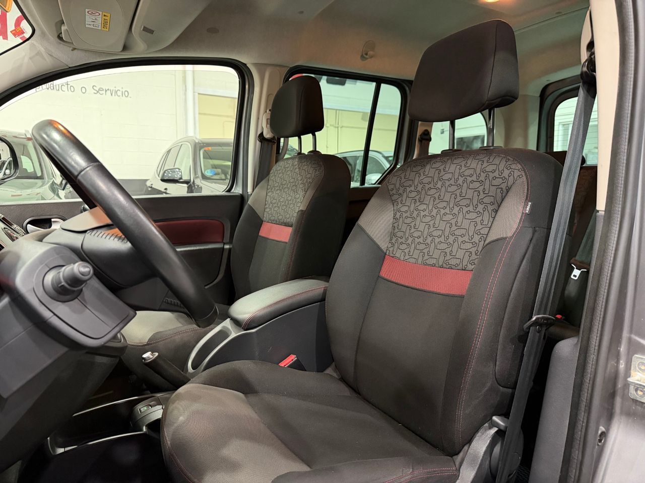 Renault Kangoo Combi 1.5 DCI ZEN 95CV - Foto 12