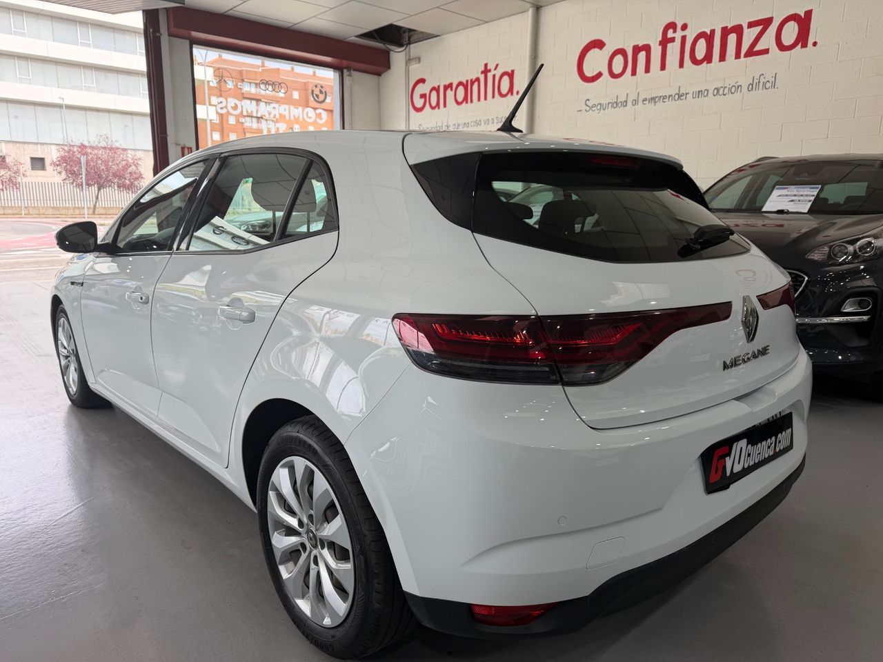 Renault Megane 1.5 BLUE DCI 115 CV LIFE - Foto 9