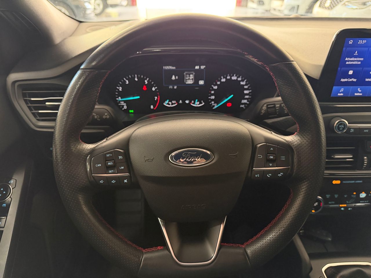 Ford Focus 1.0 ECOBOOST 125CV ST-LINE 5P - Foto 12