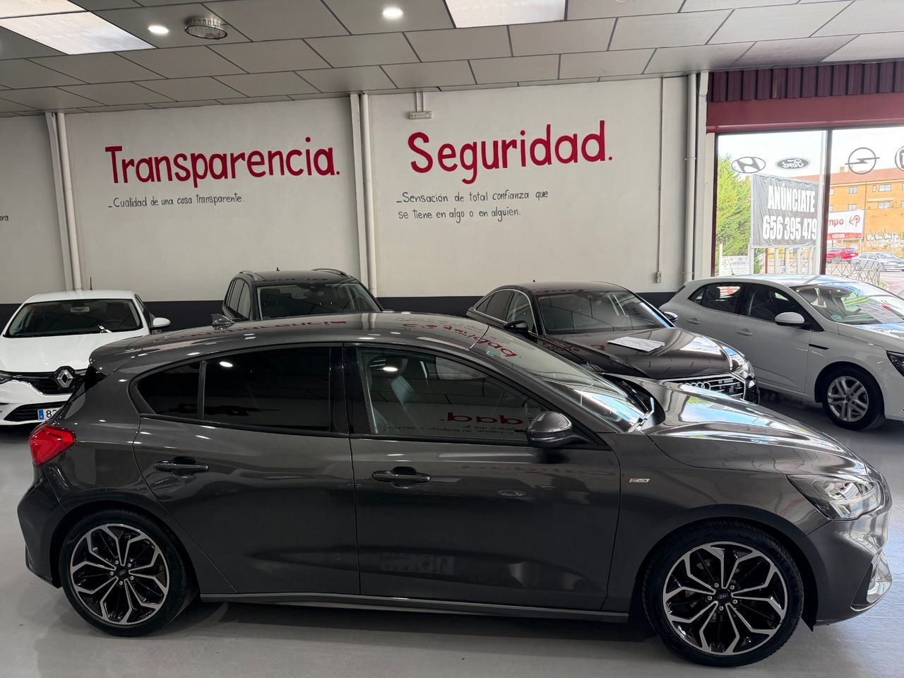 Ford Focus 1.0 ECOBOOST 125CV ST-LINE 5P - Foto 6