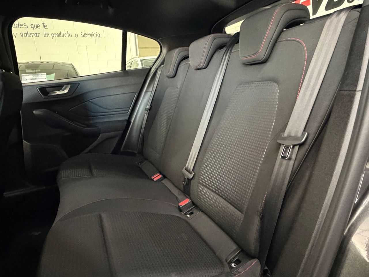 Ford Focus 1.0 ECOBOOST 125CV ST-LINE 5P - Foto 14