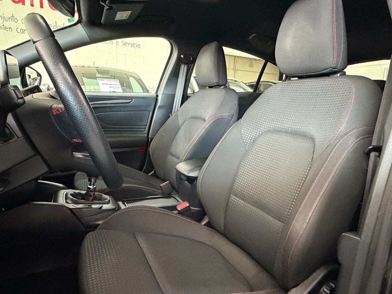 Ford Focus 1.0 ECOBOOST 125CV ST-LINE 5P - Foto 13
