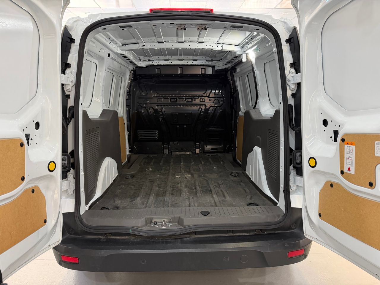 Ford Transit Connect 1.5 ECOBLUE 120CV VAN TREND 210 L2 AUTO - Foto 10