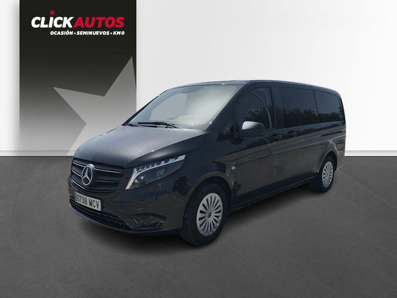 foto de mercedes vito 2023 de segunda mano
