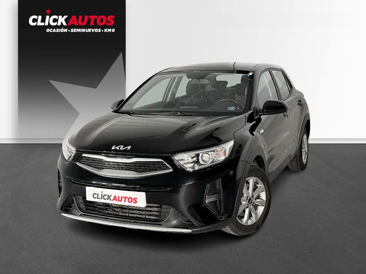 Kia stonic blanco 5 puertas  de segunda mano - kia stonic 2023 /