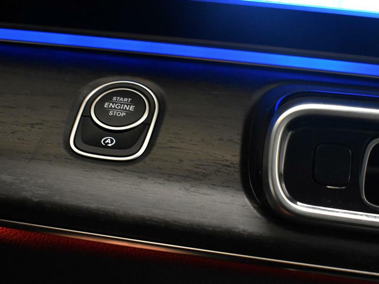 Mercedes Clase V 2.0 163CV 220D Avantgarde Largo 8PAX - foto 10