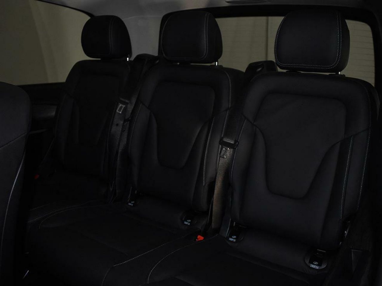 Mercedes Clase V 2.0 163CV 220D Avantgarde Largo 8PAX - foto 20