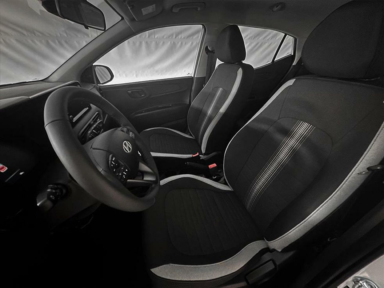 Hyundai i10 1.0 MPI 63CV Essence Connect - foto 15