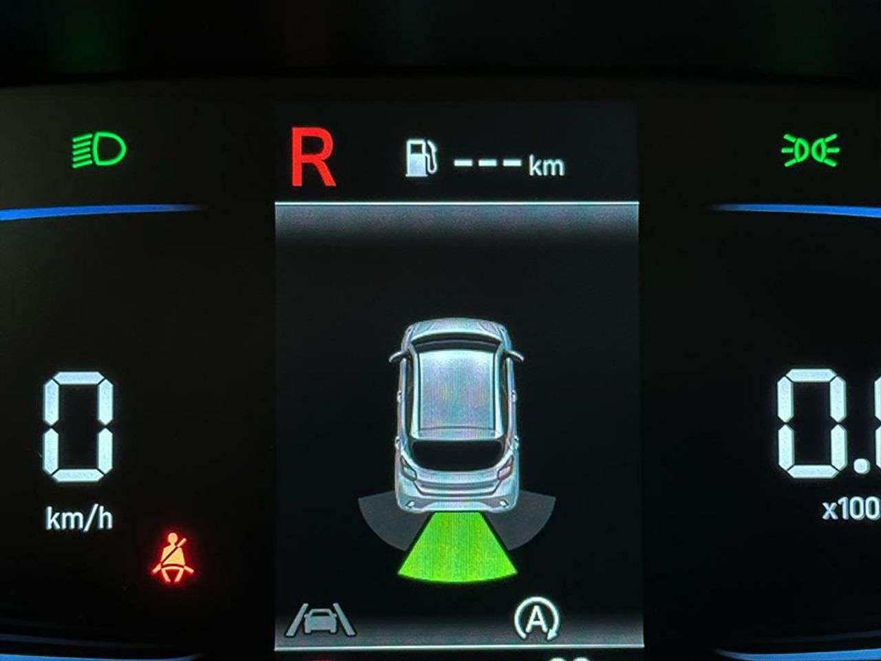 Hyundai i10 1.0 MPI 63CV Essence Connect - foto 11