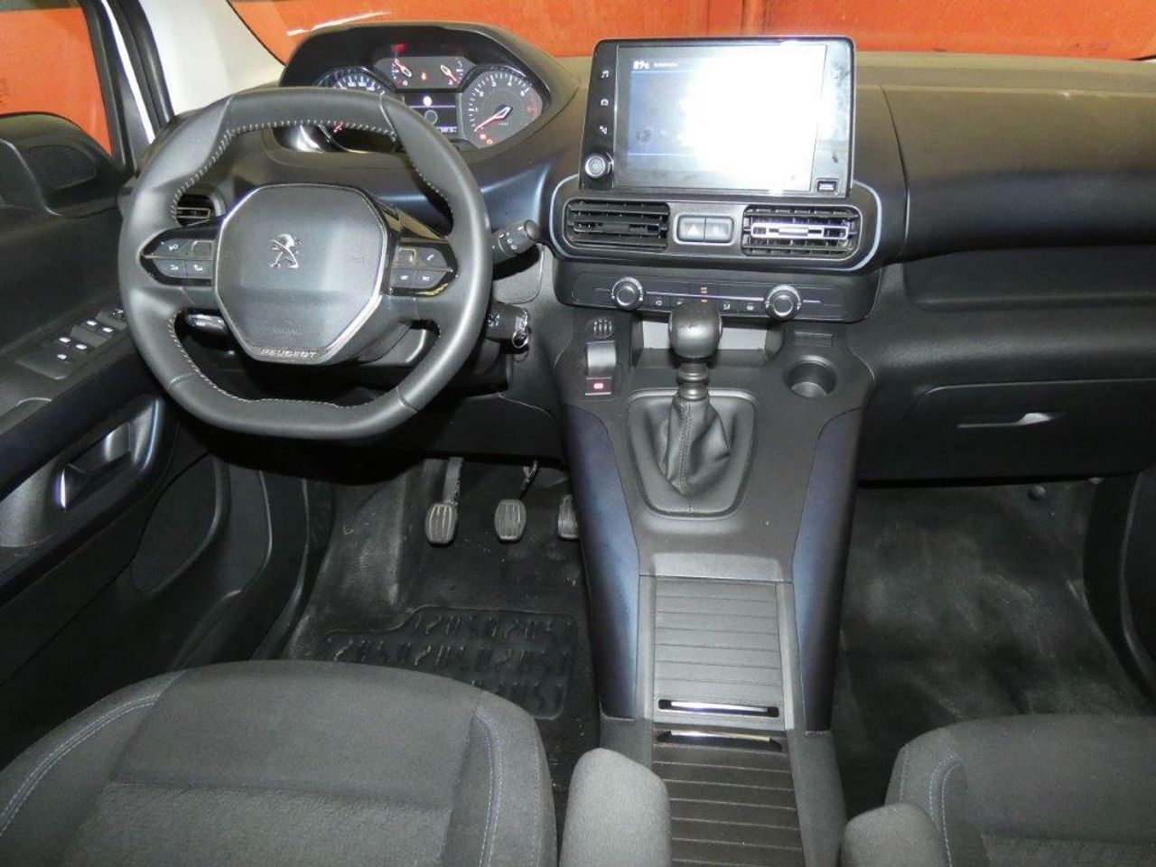 bg
