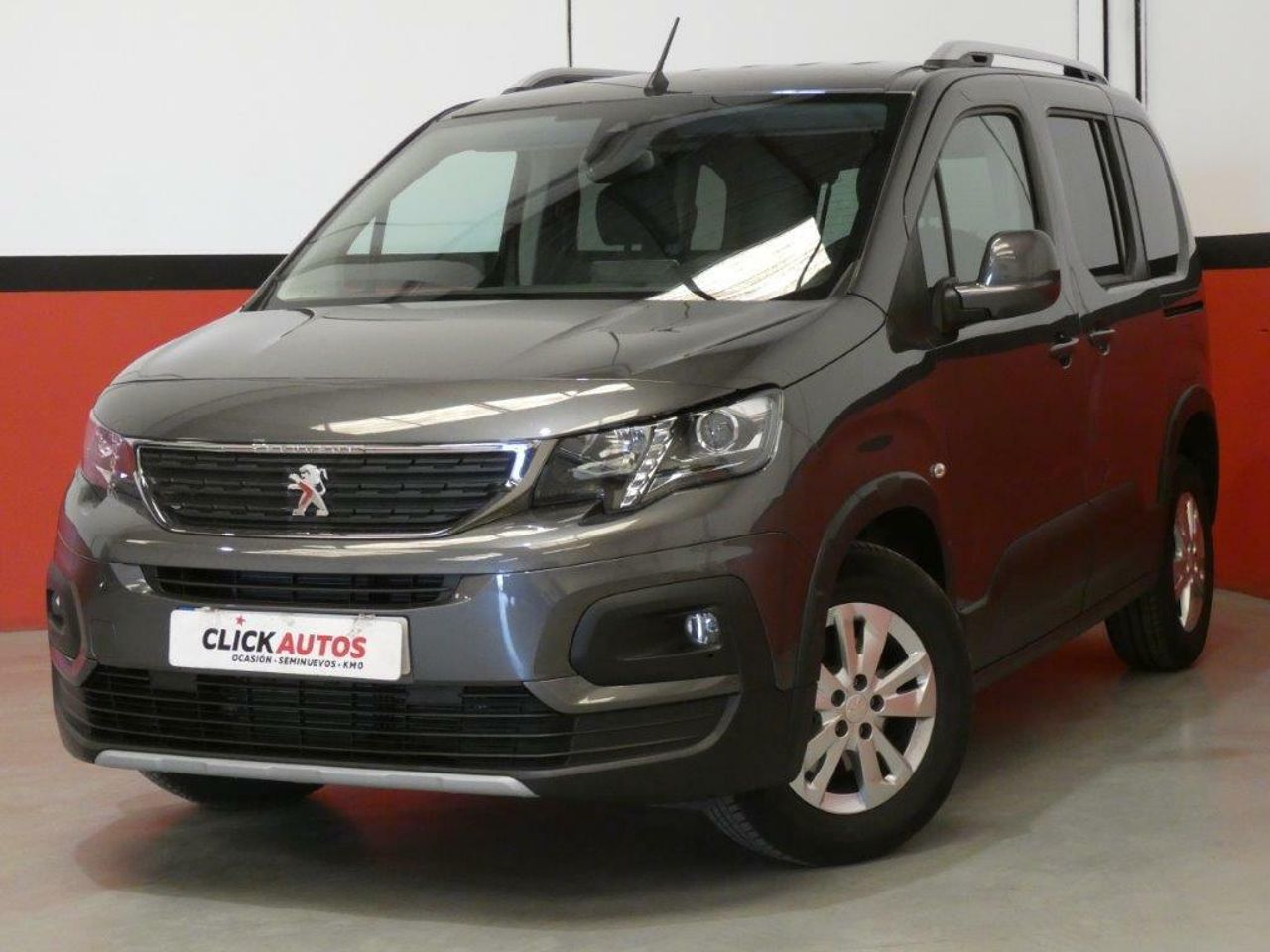 Peugeot 2008 detector obstaculos madrid  de segunda mano en Madrid - peugeot rifter 2021 /