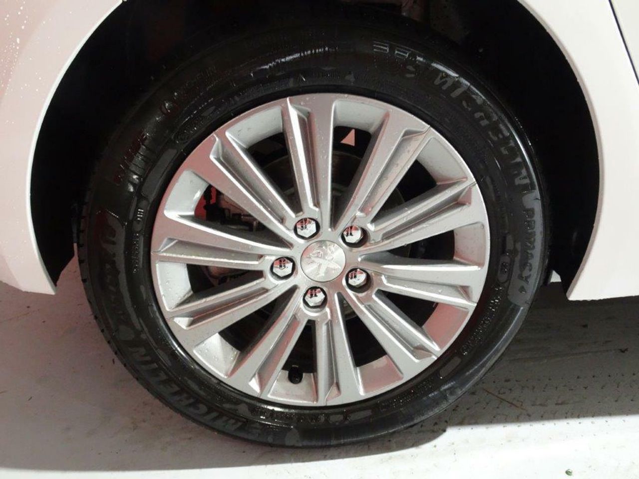 bg