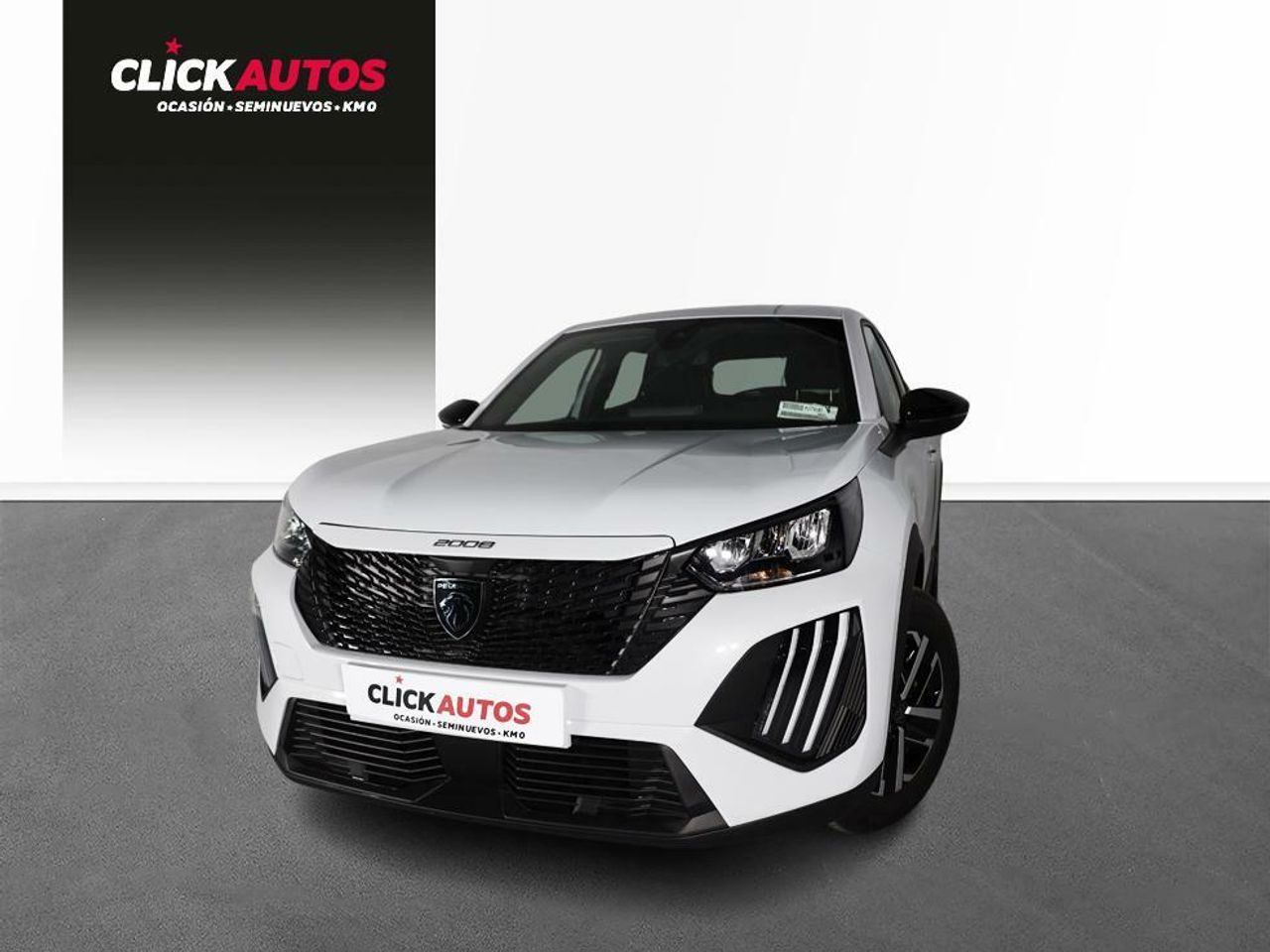 Automovil automatico negro  de segunda mano - peugeot 2008 2023 /