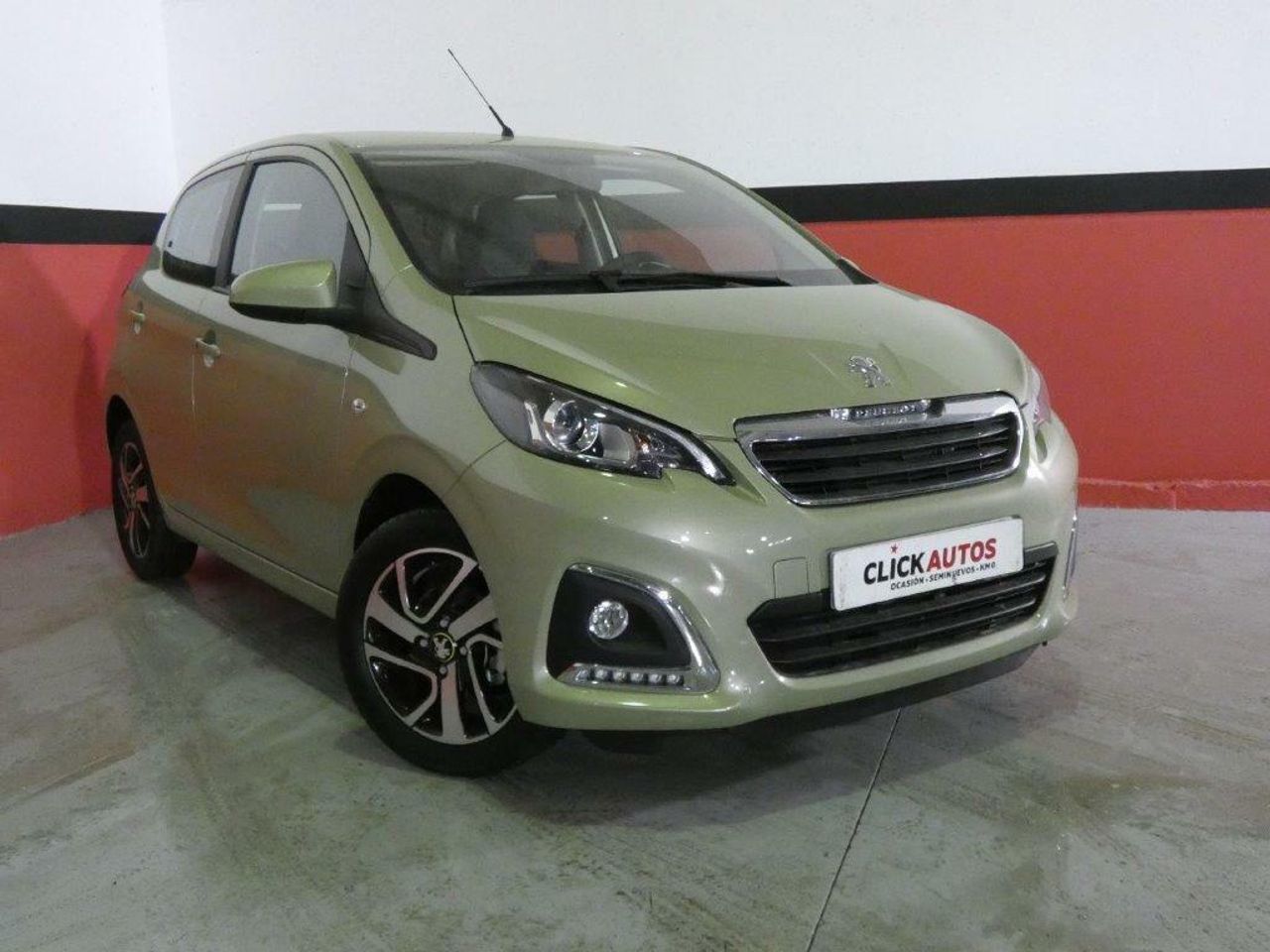 peugeot 108 2021 / foto grande (3)