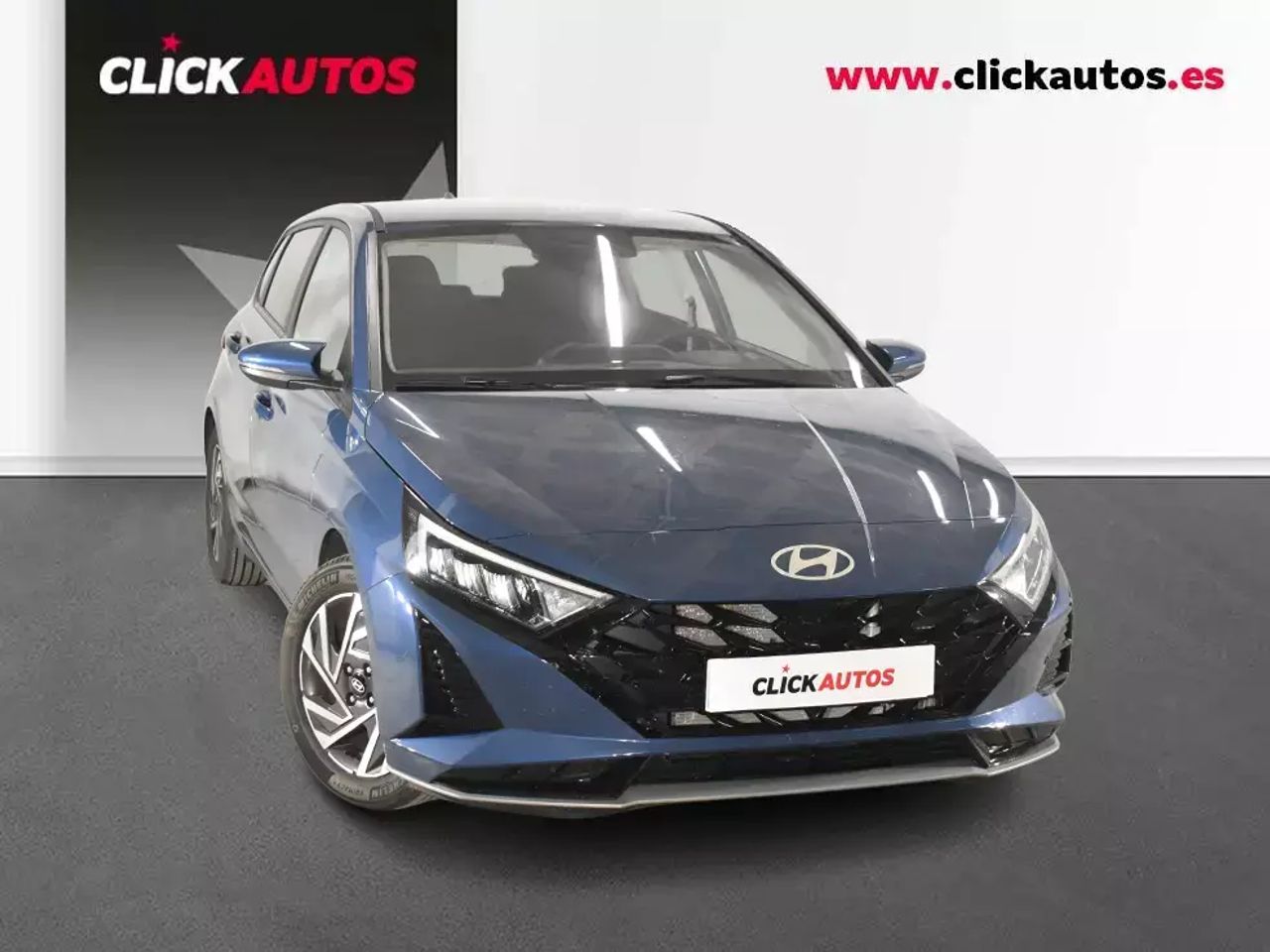 hyundai i20 2025 / foto grande (3)