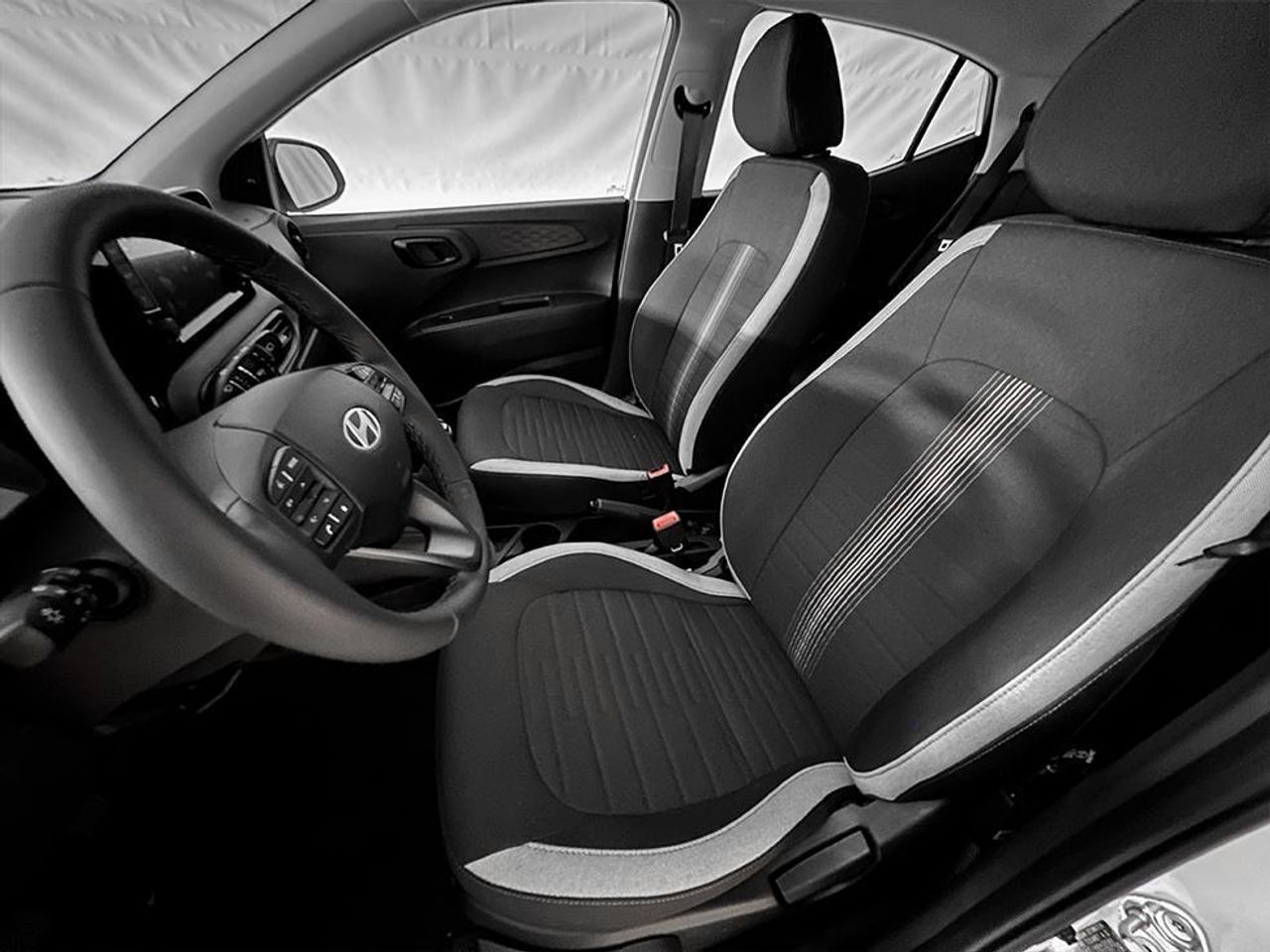 Hyundai i10 1.0 MPI 66CV Essence - foto 11