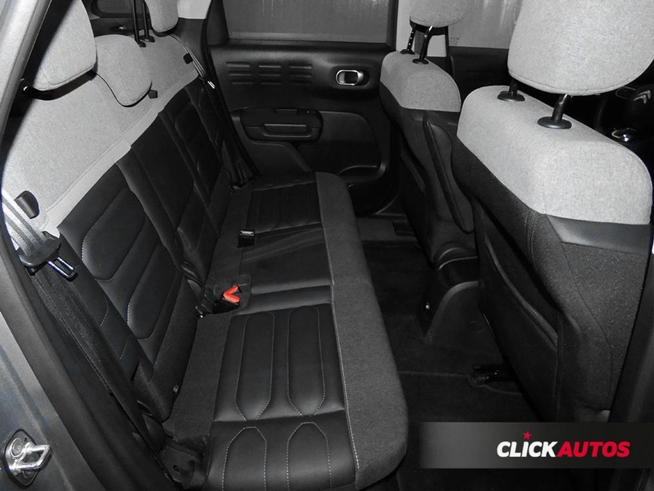 Citroën C3 Aircross 1.5 BlueHDI 120CV Shine EAT6 - foto 17