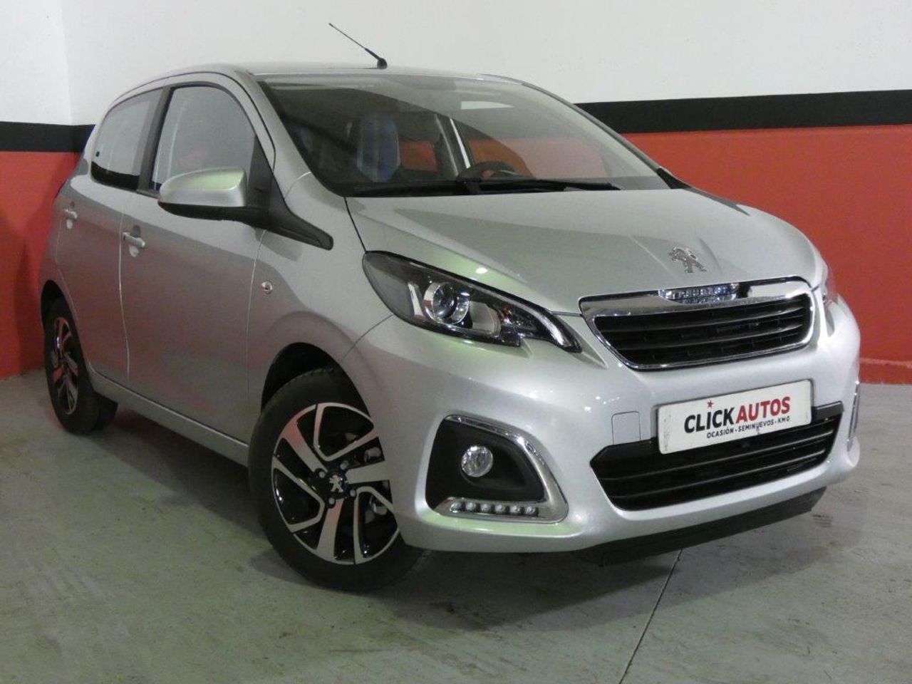 peugeot 108 2021 / foto grande (3)