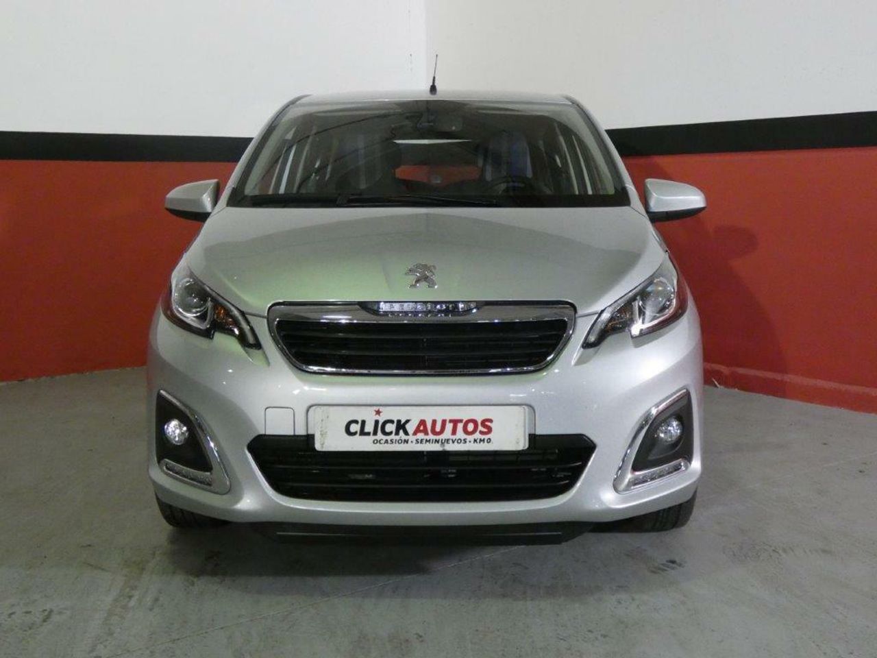 peugeot 108 2021 / foto grande (2)