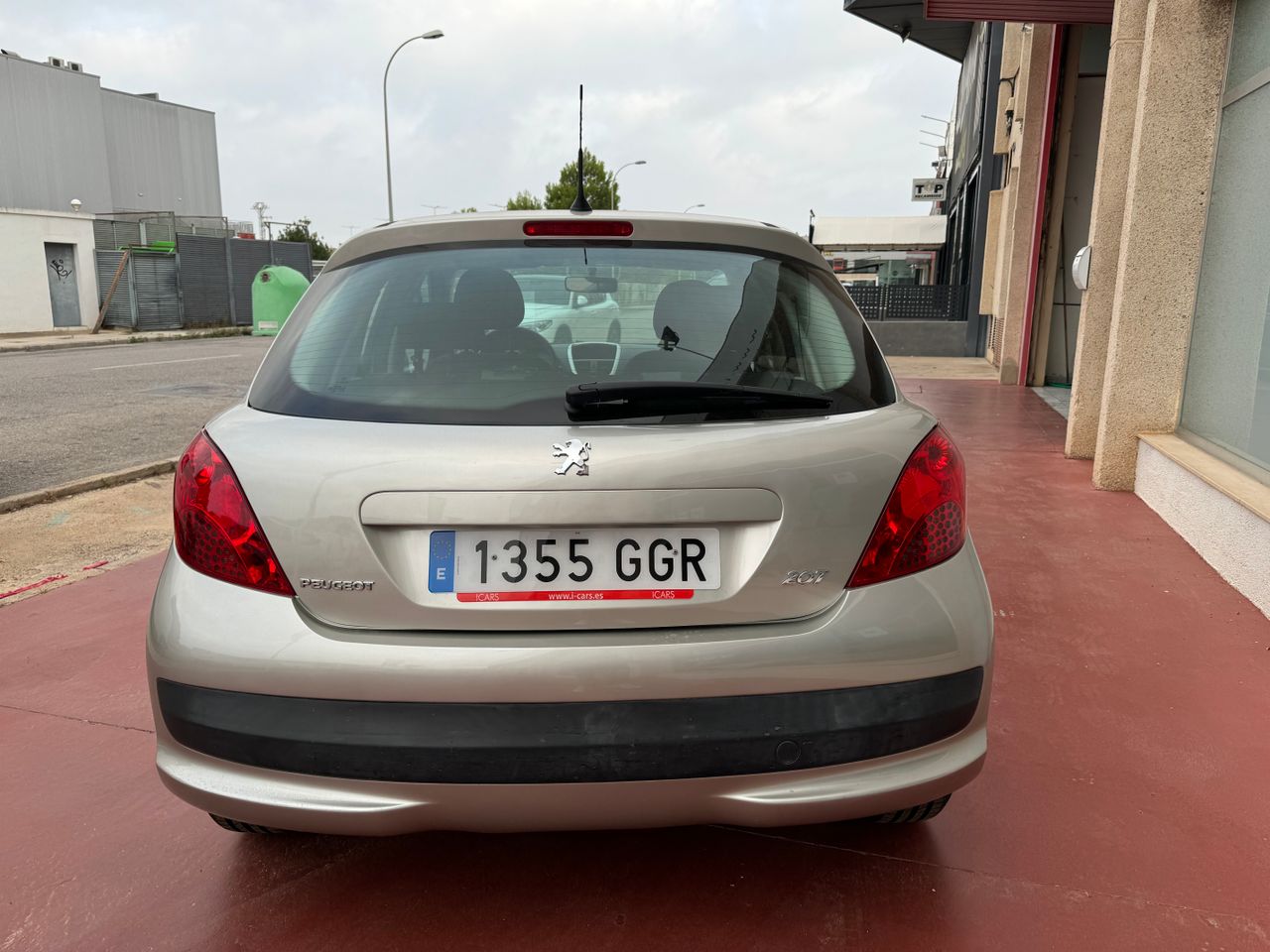 Peugeot 207 Confort 1.4 75