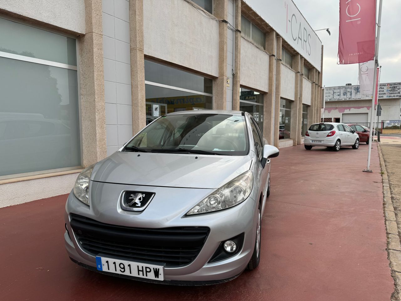 Peugeot 207 ACTIVE 1.4 HDI 70 FAP