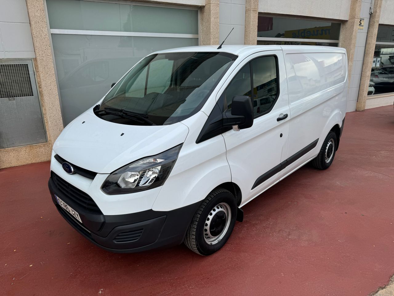 Ford Transit  Furgon 2.0 TDCi 250 L1 Ambiente 