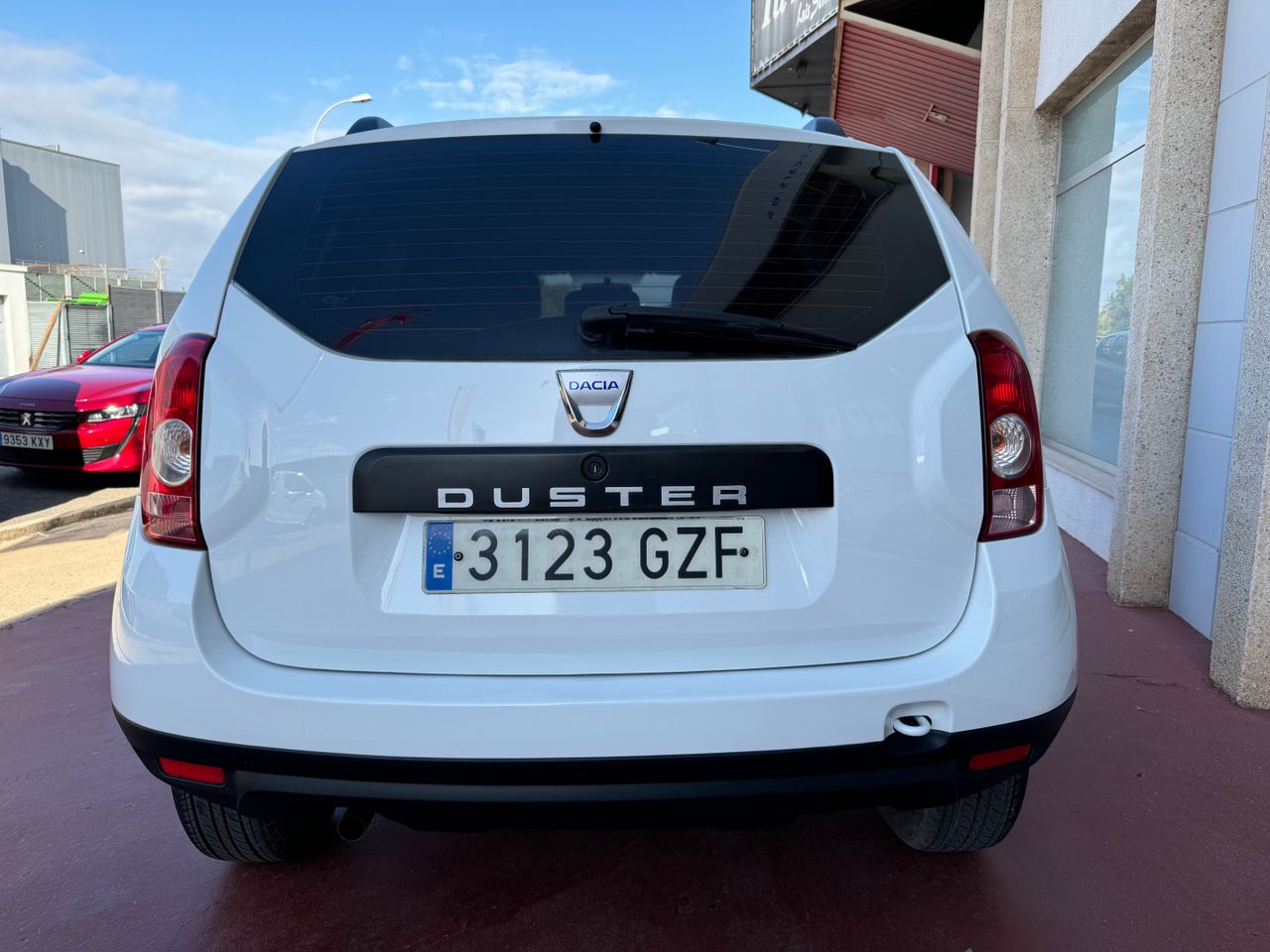 Dacia Duster Laureate 1.6 105