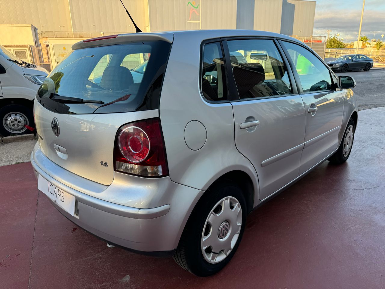 Volkswagen Polo 1.4 Advance 80cv