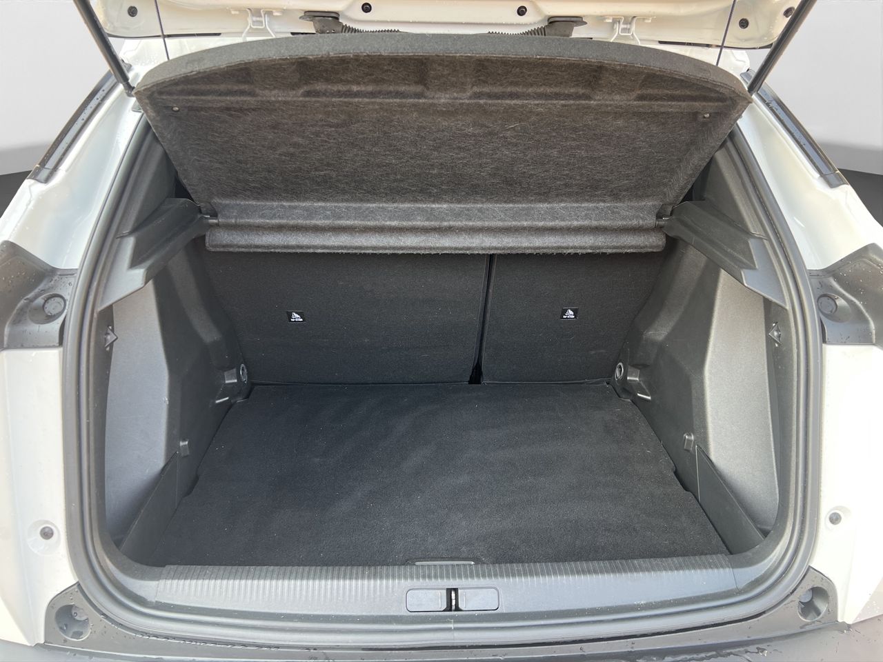 Peugeot 2008 Allure Pack BlueHDI 81kW (110CV)