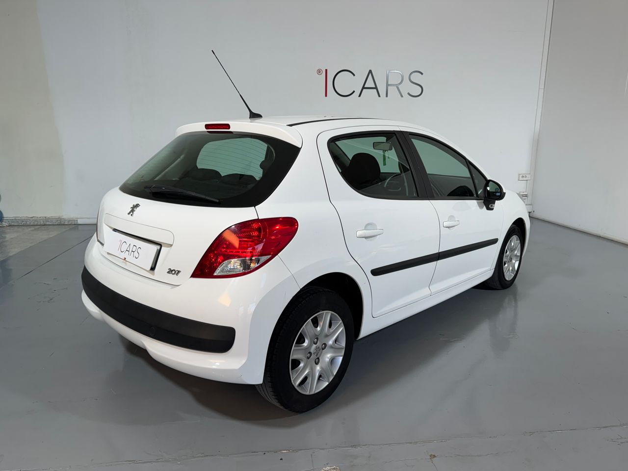 Peugeot 207 Confort 1.4 75