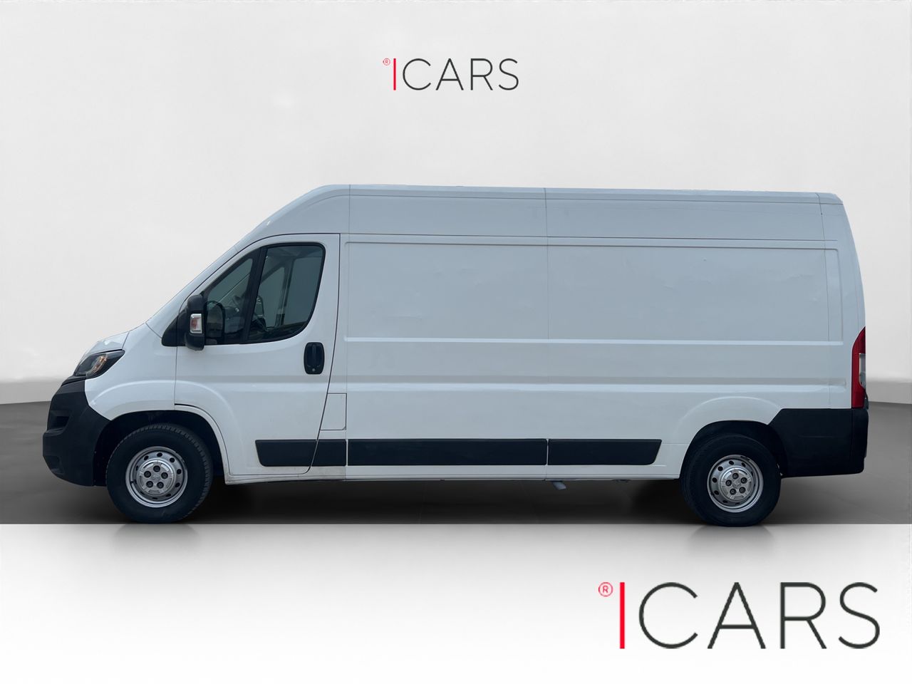 Peugeot Boxer 335 L3H2 BLHDI 130 FURGÓN PACK 