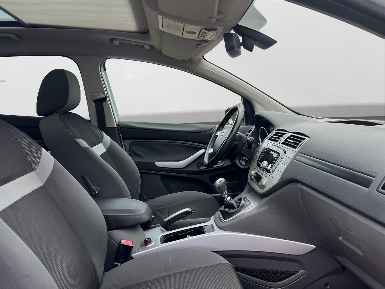 Ford Kuga 2.0 TDCi 140 4x2 Trend