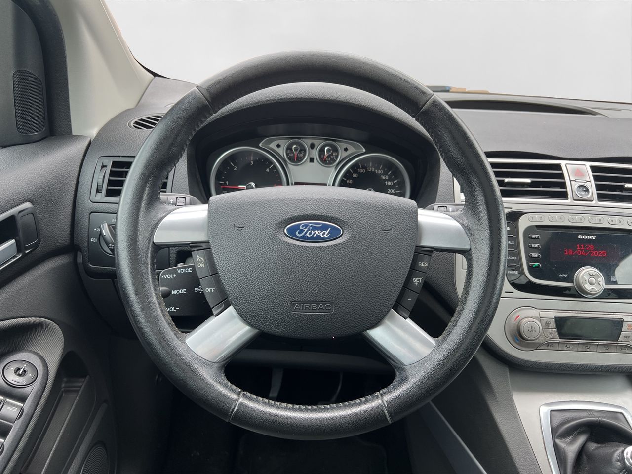 Ford Kuga 2.0 TDCi 140 4x2 Trend