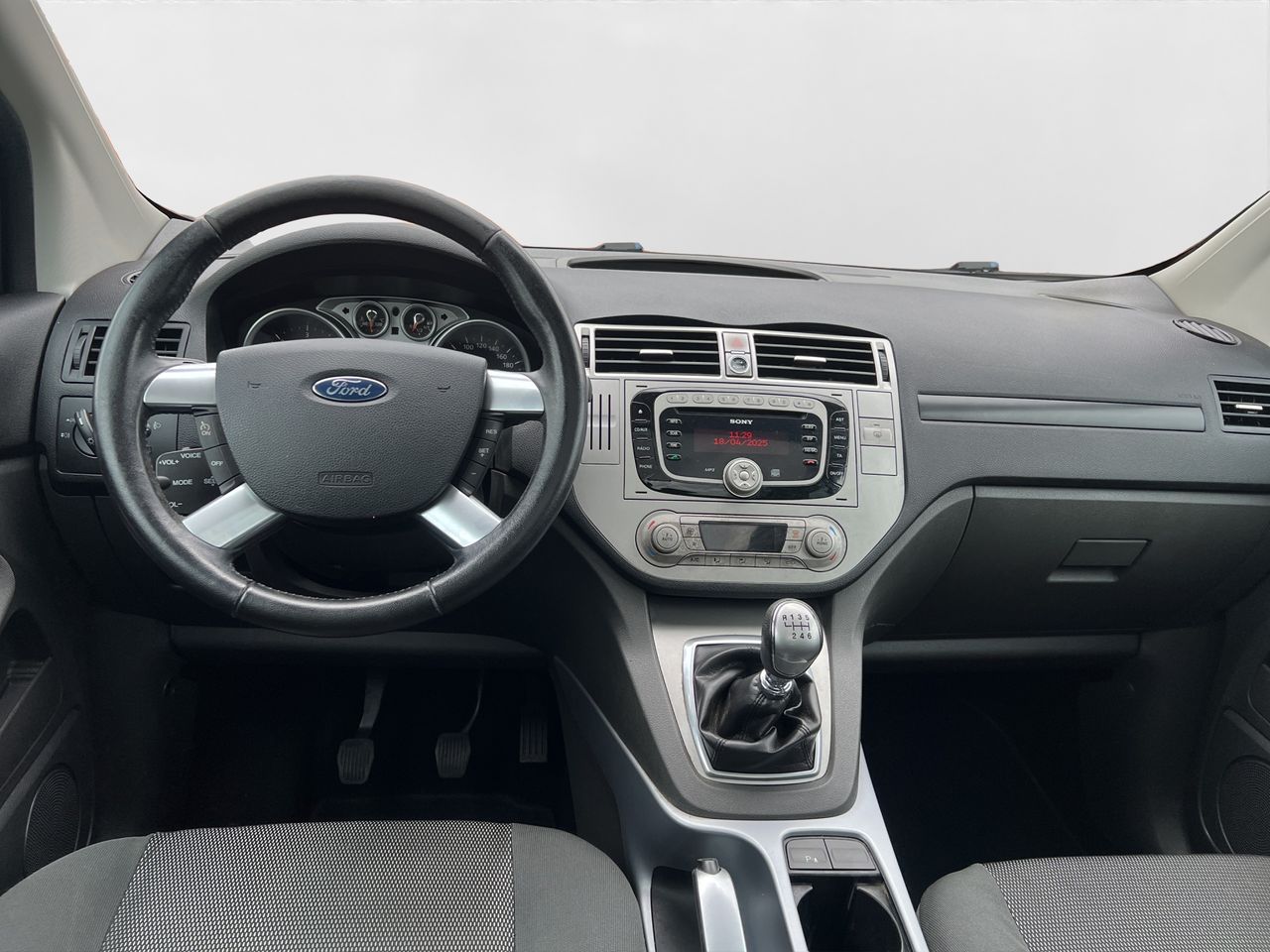 Ford Kuga 2.0 TDCi 140 4x2 Trend