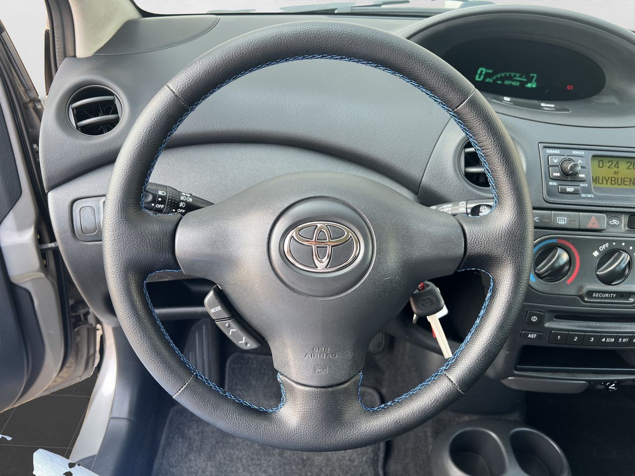 Toyota Yaris 1.3 VVT-i Expo