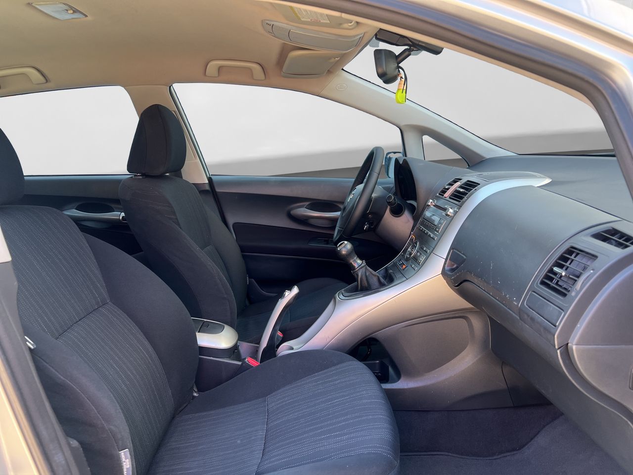 Toyota Auris 1.6 VVT-i Dual Luna