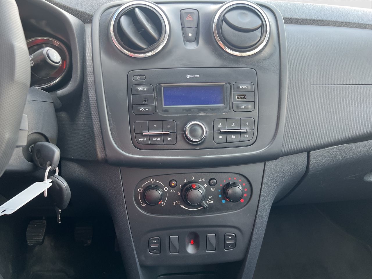 Dacia Sandero Ambiance dCi 75