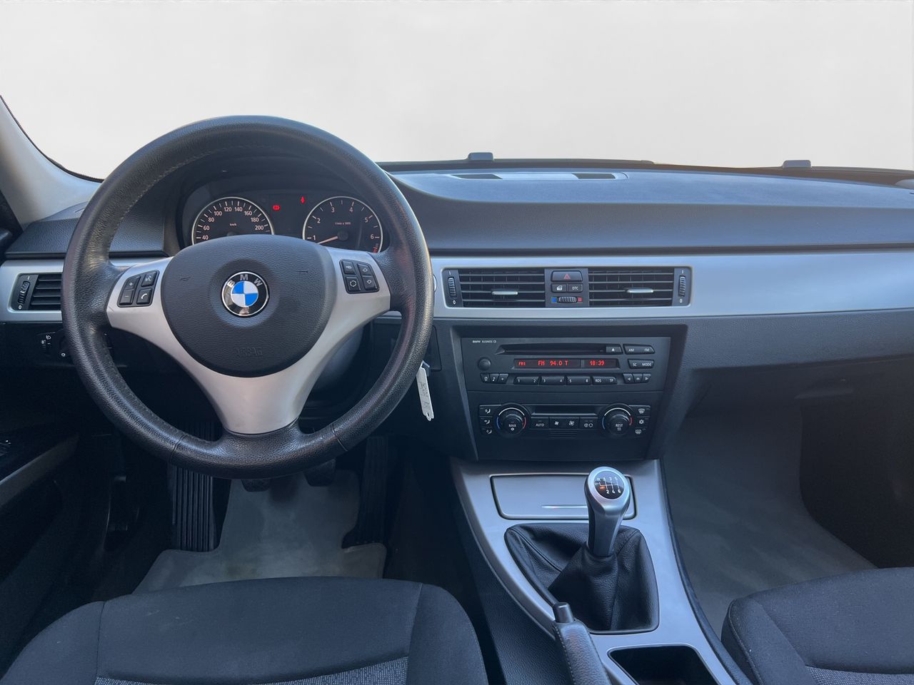 BMW Serie 3 320i (E90)