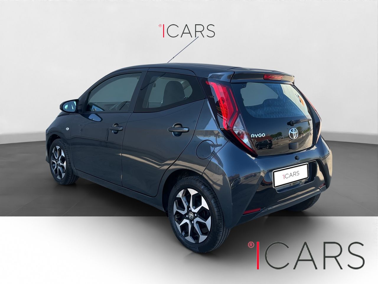 Toyota Aygo 1.0 70 x-play