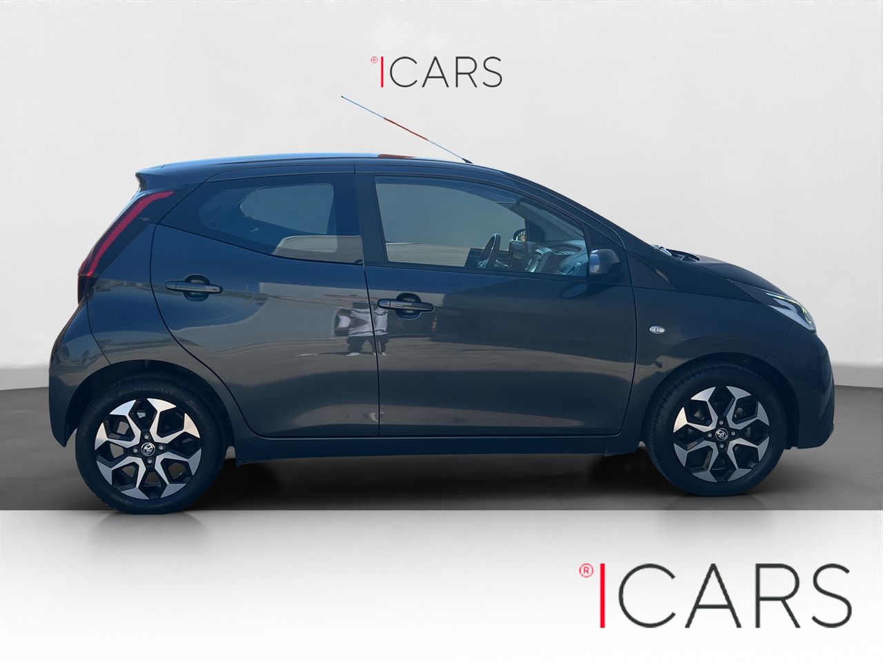 Toyota Aygo 1.0 70 x-play