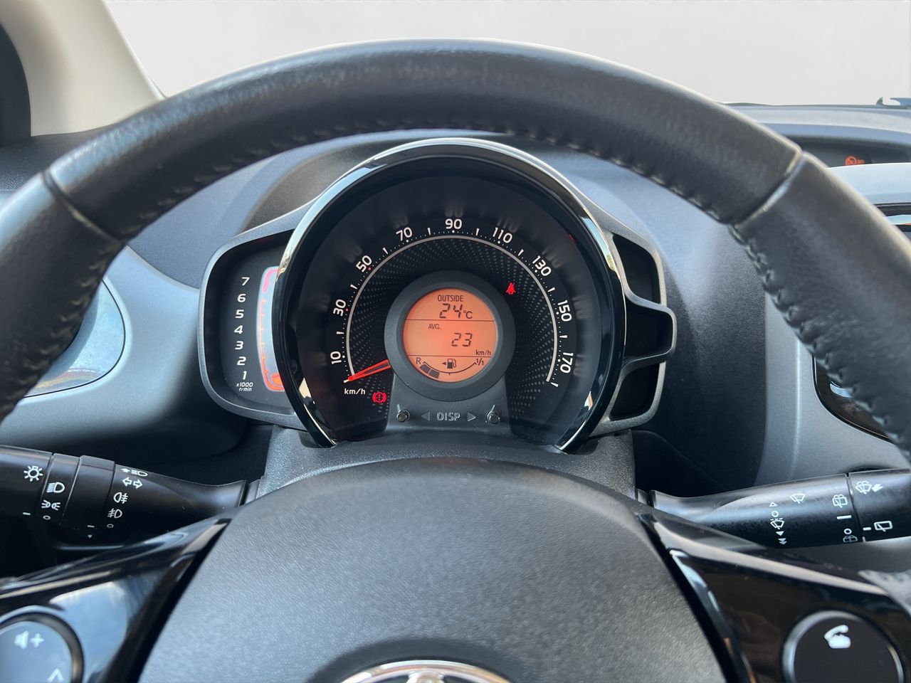 Toyota Aygo 1.0 70 x-play