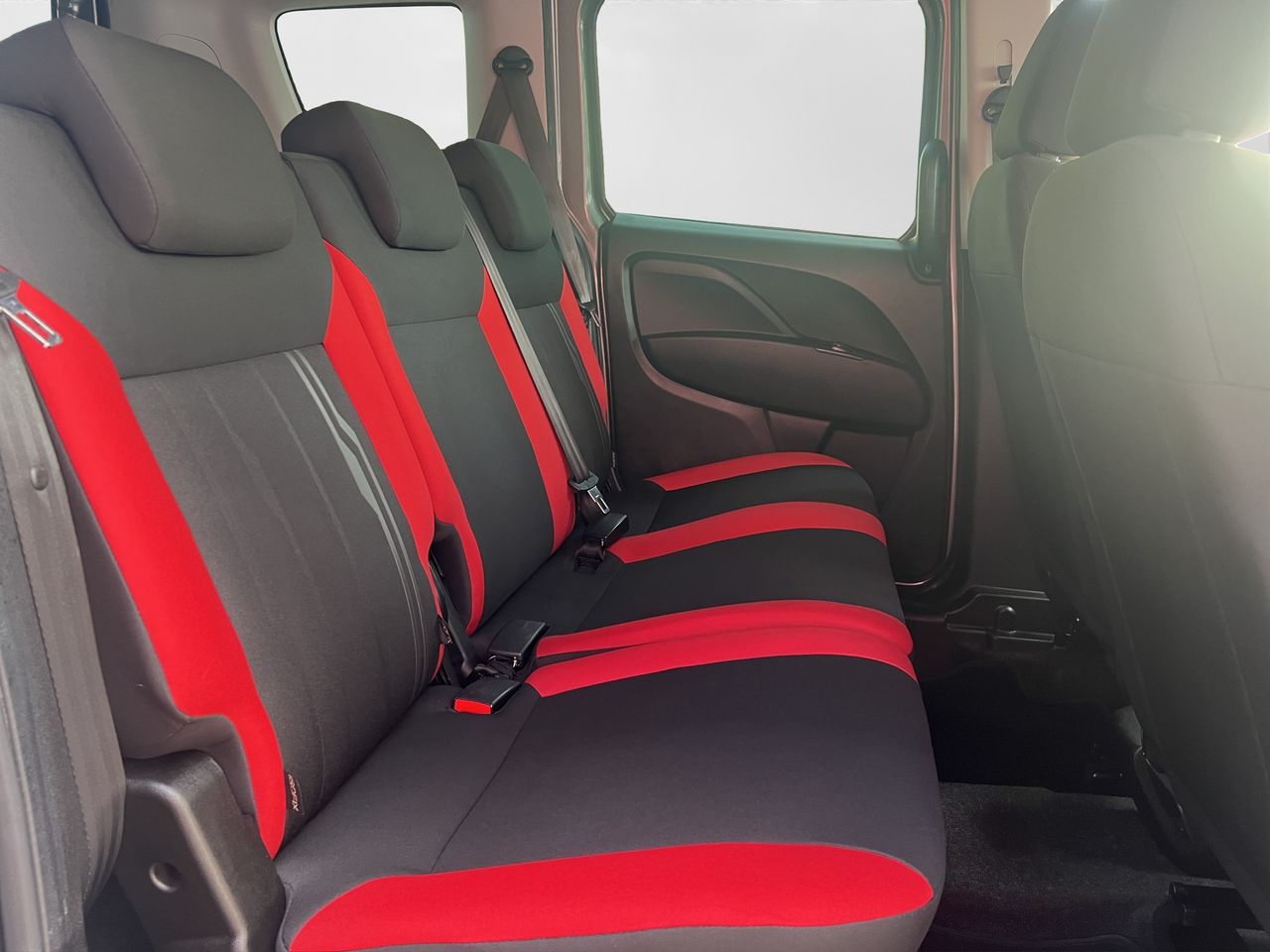 Fiat Doblò Easy 1.6 Multijet 70kW (95CV) SWB