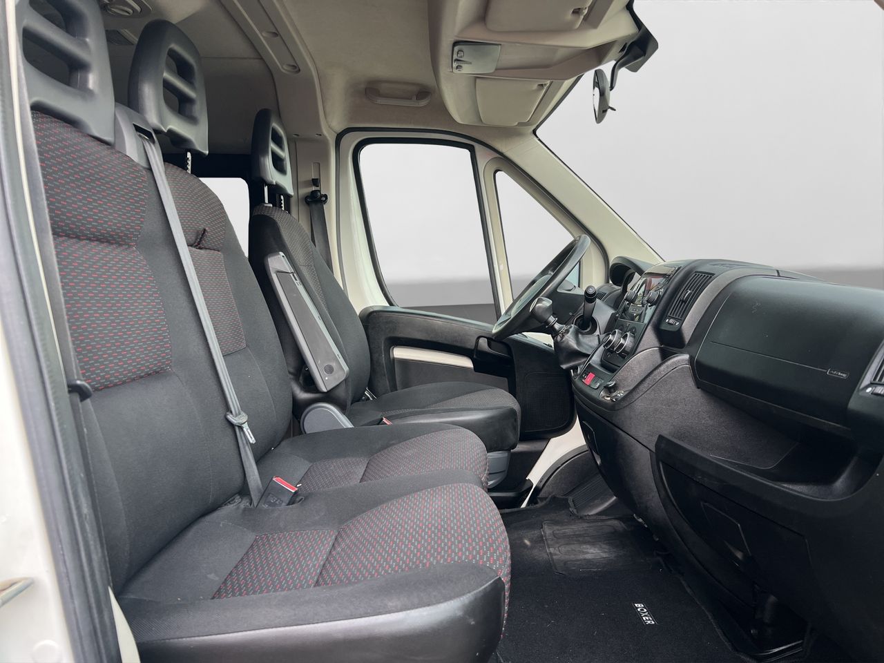 Peugeot Boxer COMBI 5/9 PL. 330 L1H1 BHDI 120 S&S 6 VEL. 