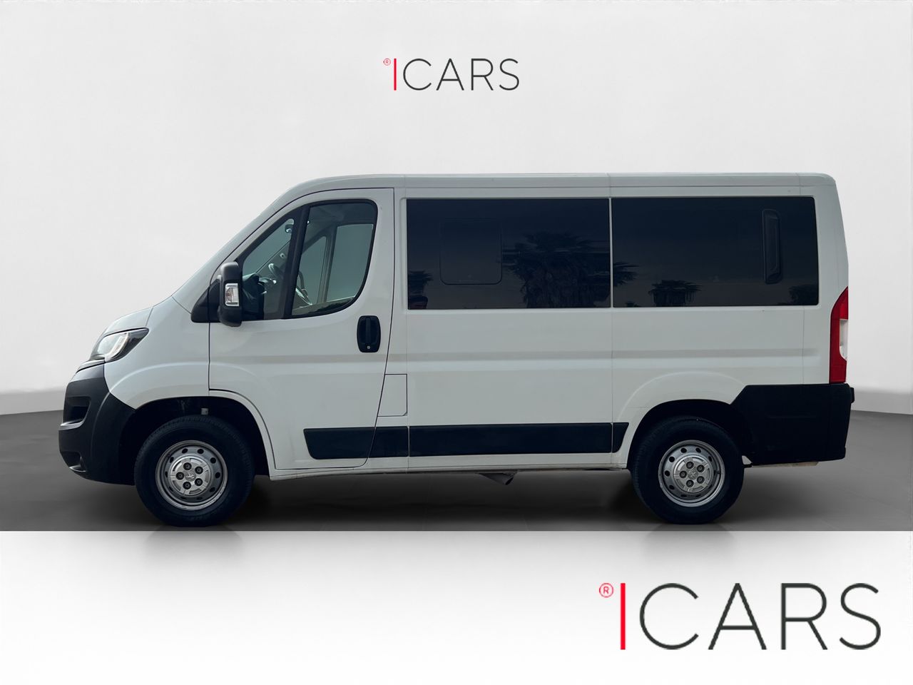 Peugeot Boxer COMBI 5/9 PL. 330 L1H1 BHDI 120 S&S 6 VEL. 