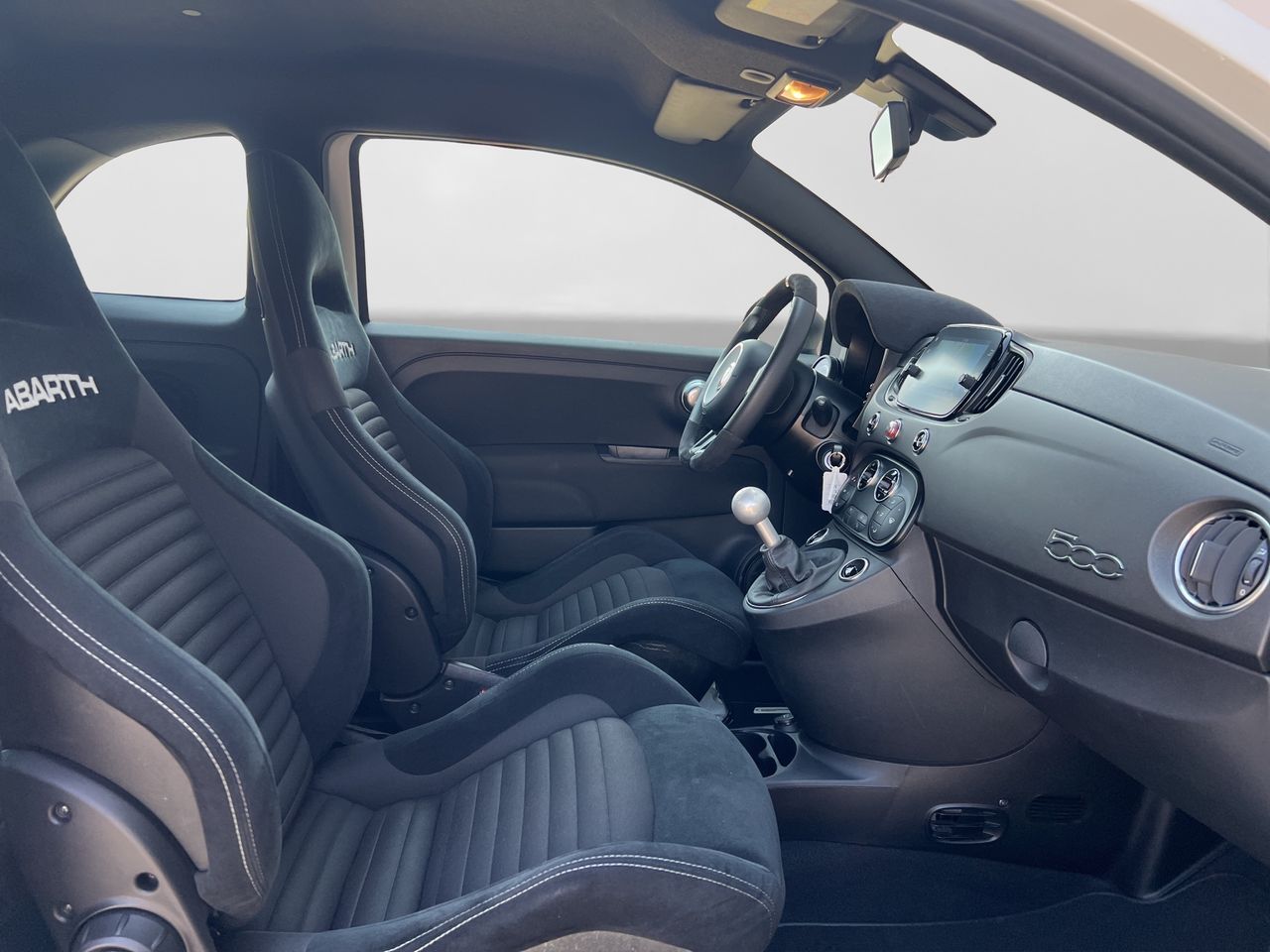 Abarth 500 695 1.4 16v T-Jet 132kW (180 CV)
